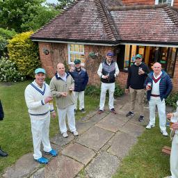 A well deserved post-match ale at the Milbury’s after a fine performance in wintry conditions. 🍺🍺🍺